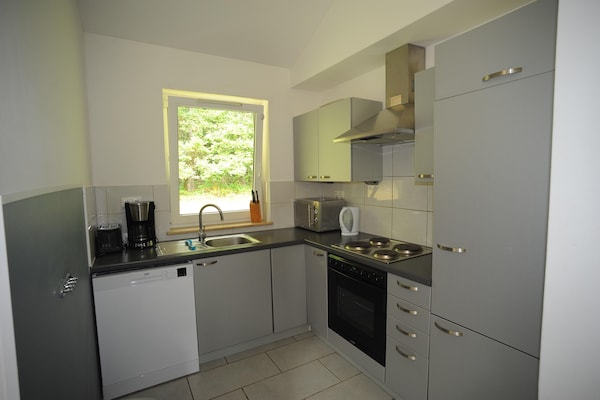 Foto van Bungalow bij Eifel Skilift - Vakantiehuis in Hinterhausen - Gerolstein - Kitchen
