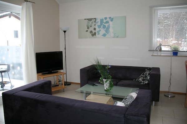 Foto van Bungalow bij Eifel Skilift - Vakantiehuis in Hinterhausen - Gerolstein - LivingRoom