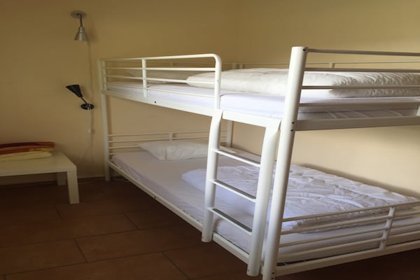Foto van Bungalow in het Eifelpark met terras - Vakantiehuis in Hinterhausen - Gerolstein - BedRoom