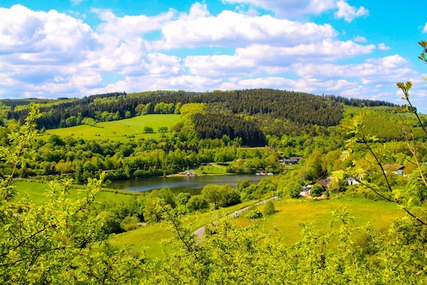 Foto van Feusdorf Bosbungalow - Vakantiehuis in Feusdorf - AreaSummer5KM