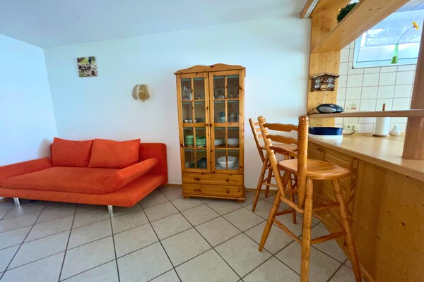 Foto van Vakantieappartement in herdersboerderij - Vakantiehuis in Olsdorf - LivingRoom