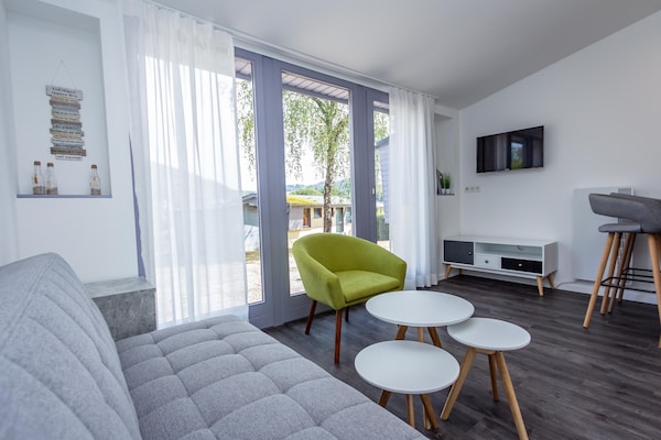 Foto van Bungalow op camping Waxweiler - Vakantiehuis in Waxweiler - LivingRoom