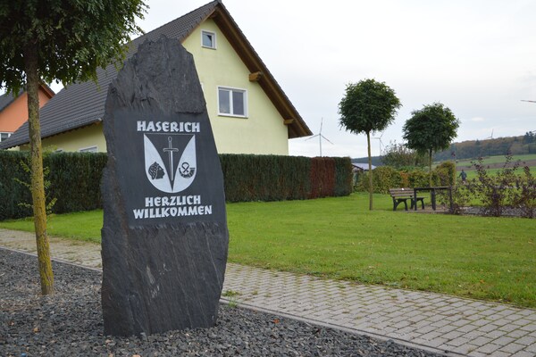 Foto van Ferienhaus Paula in Haserich im Hunsrueck - Vakantiehuis in Haserich - AreaSummer1KM