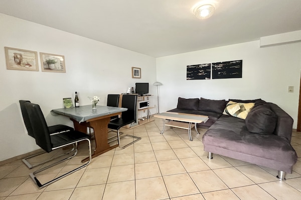 Foto van Malerisches Ferienhaus in Reil - Vakantiehuis in Reil - ExteriorSummer