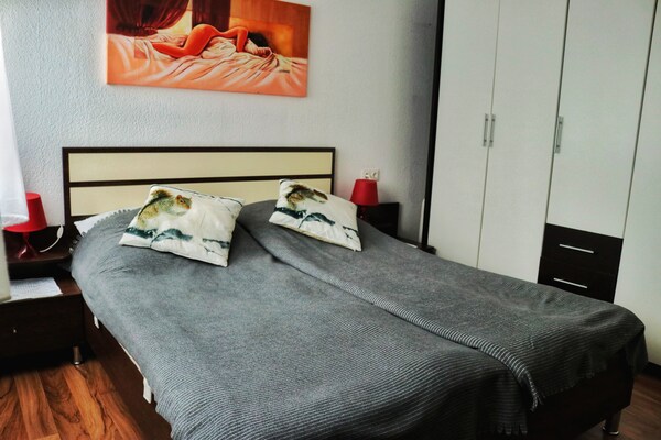 Foto van Rustige bungalow aan de Hennesee met terras - Vakantiehuis in Meschede-Hennesee - BedRoom