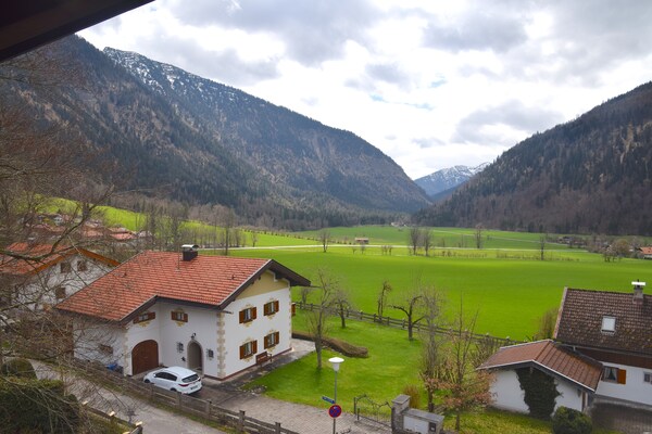 Foto van Ferienwohnung im Haus Schönbrunn - Vakantiehuis in Bayrischzell - AreaSummer1KM