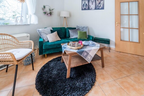 Foto van Vakantiehuis in Suhl bij het Thüringer Woud - Vakantiehuis in Suhl - LivingRoom