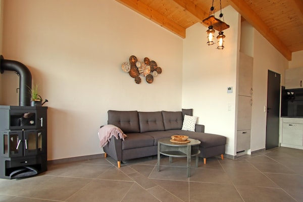 Foto van Vakantieappartement met eigen toegang tot het meer en een aanlegsteiger. - LivingRoom