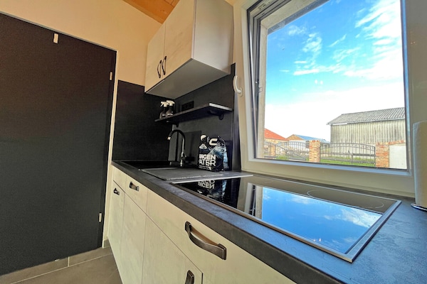 Foto van Vakantieappartement met eigen toegang tot het meer en een aanlegsteiger. - Kitchen