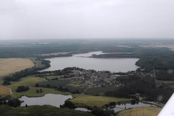 Foto van Rijtjeshuis aan de Groß Labenzer See, Klein Labenz - WaterView