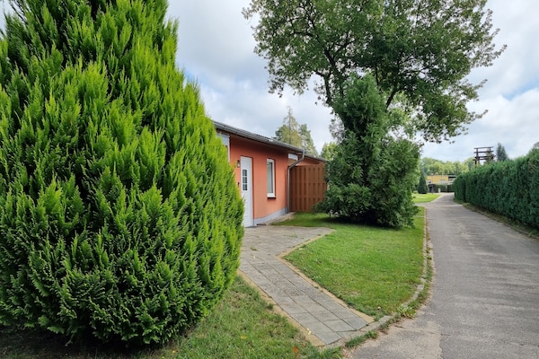 Foto van Rijtjeshuis aan de Groß Labenzer See, Klein Labenz - ExteriorSummer