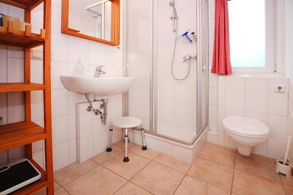 Foto van Vakantieappartementen aan het Plaumeer, Zislow - Vakantiehuis in Zislow - BathRoom