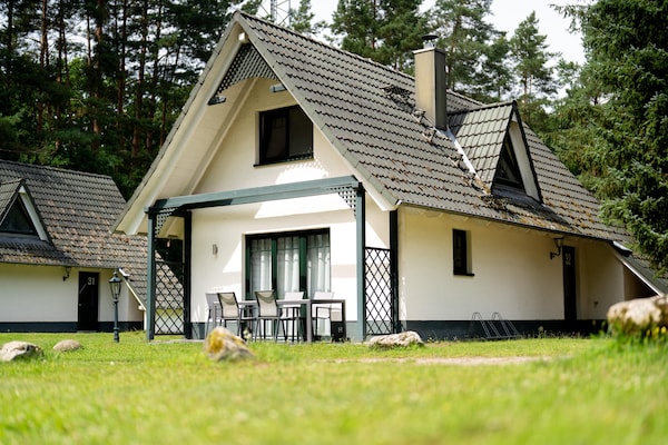 Foto van Twee-onder-een-kapwoningen in het natuurresort Drewitz - ExteriorSummer