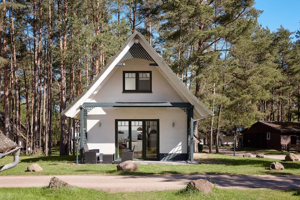 Foto van Twee-onder-een-kapwoningen in het natuurresort Drewitz - ExteriorSummer