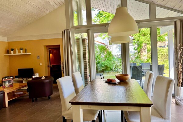 Foto van Vakantiehuis M�ritzzeit in Duitsland - Vakantiehuis in Röbel an der Müritz - DiningRoom
