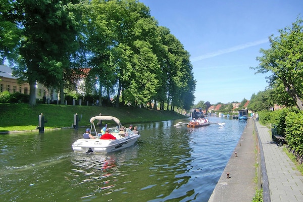 Foto van Vakantiehuis in Plau am See met terras - Vakantiehuis in Plau am See - AreaSummer1KM