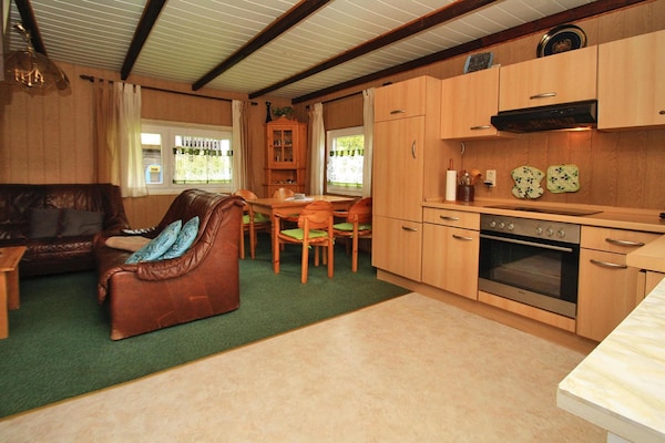Foto van Rustiek boothuis voor 4 personen in Teterow - Vakantiehuis in Teterow - LivingRoom