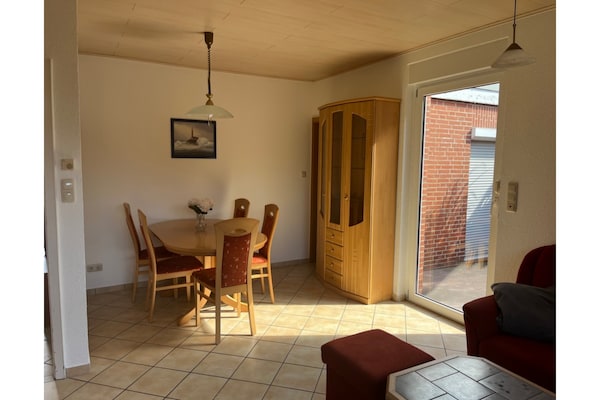 Foto van Bungalow Arielle, Dornumersiel - Vakantiehuis in Dornumersiel - DiningRoom