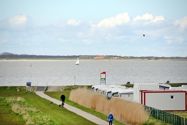 Foto van Gezellige bungalow in Dornumersiel - Vakantiehuis in Dornumersiel - AreaSummer1KM