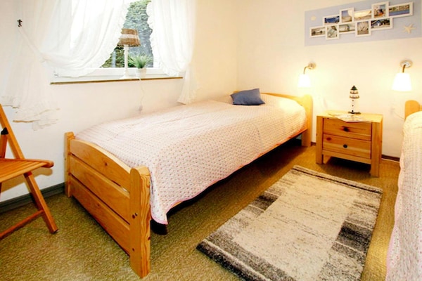 Foto van Gezellige bungalow in Dornumersiel - Vakantiehuis in Dornumersiel - BedRoom