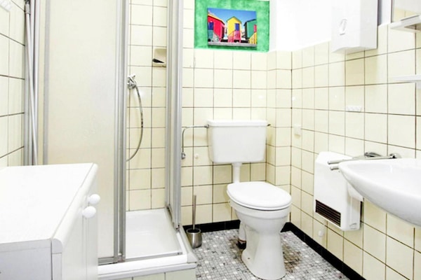 Foto van Gezellige bungalow in Dornumersiel - Vakantiehuis in Dornumersiel - BathRoom