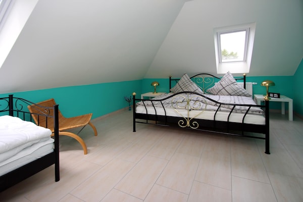 Foto van Appartementenhuis aan de Kiessee, Westerholt - Vakantiehuis in Westerholt - BedRoom