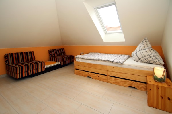 Foto van Appartementenhuis aan de Kiessee, Westerholt - Vakantiehuis in Westerholt - BedRoom