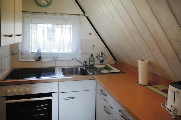 Foto van Vakantiehuis in Burhave vlakbij de zee - Vakantiehuis in Burhave - Kitchen