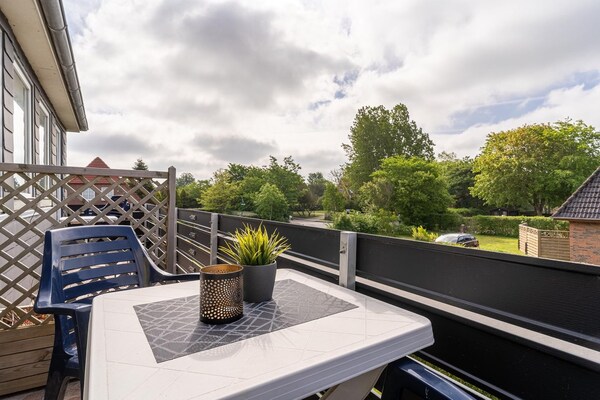 Foto van Vakantieappartement, Tating - Vakantiehuis in Tating - TerraceBalcony