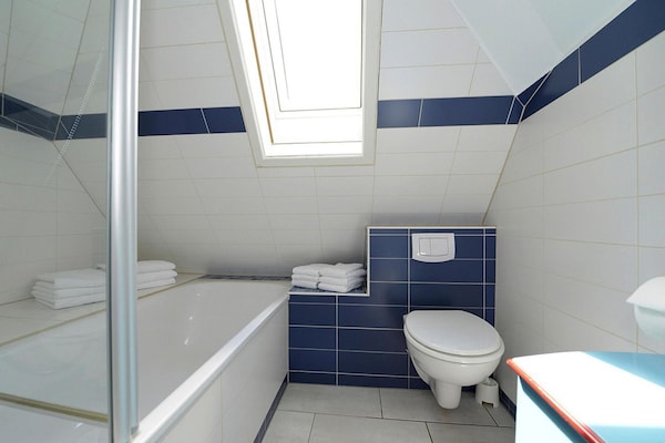 Foto van Appartement, Wyk am Föhr - Vakantiehuis in Wyk auf Föhr - BathRoom