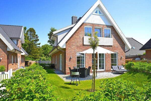 Foto van Vakantieappartement in Wyk auf Föhr - Vakantiehuis in Wyk auf Föhr - ExteriorSummer