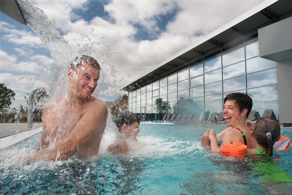 Foto van Rijtjeshuis in de badplaats Dampland aan de Oostzee - Pool
