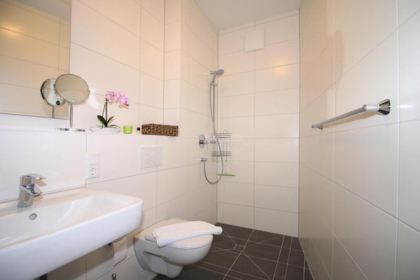 Foto van Vakantieappartement in Olpenitz nabij de Oostzee - Vakantiehuis in Ostseeresort Olpenitz - BathRoom