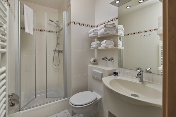 Foto van Appartementen in het recreatiepark Weissenhäuser Strand - BathRoom