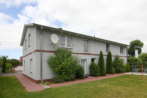 Foto van Vakantiewoning, Ribnitz-Damgarten - Vakantiehuis in Ribnitz-Damgarten - ExteriorSummer