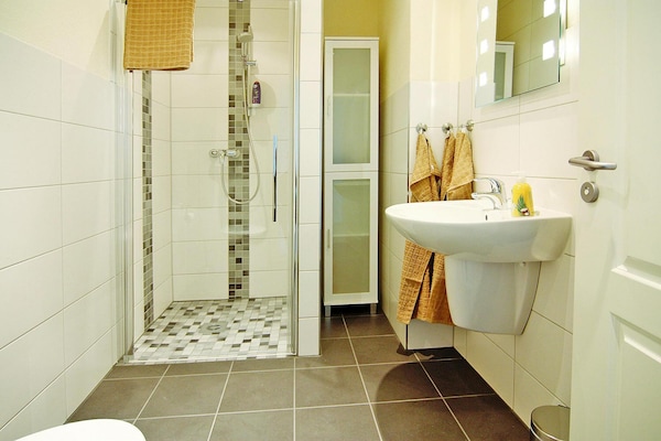 Foto van Vakantiewoning, Ribnitz-Damgarten - Vakantiehuis in Ribnitz-Damgarten - BathRoom
