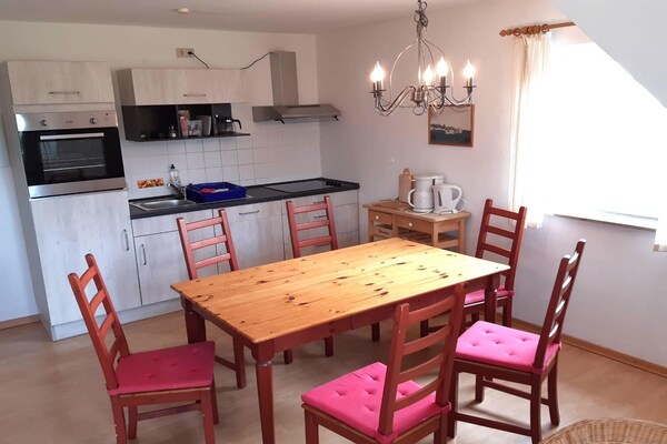 Foto van Ferienwohnung im Blauen Haus in Putbus - Vakantiehuis in Putbus - DiningRoom