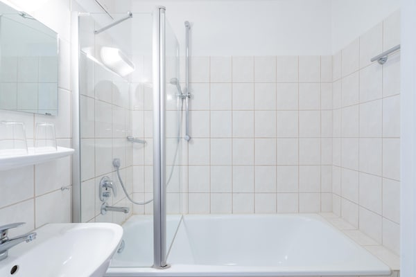 Foto van Comfortabel vakantieappartement in Seepark Sellin - Vakantiehuis in Sellin - BathRoom