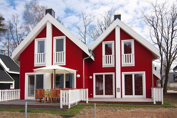 Foto van Halfvrijstaande woning Dünenrose, Glowe - Vakantiehuis in Glowe - ExteriorSummer
