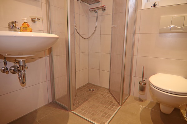 Foto van Vakantiehuizen aan de vijver, Zinnowitz - Vakantiehuis in Zinnowitz - BathRoom