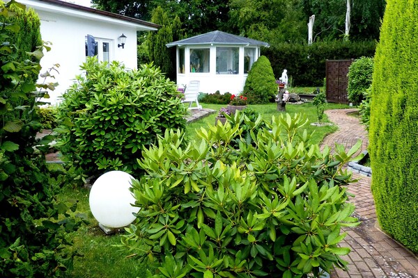 Foto van Vakantiehuizen aan de vijver, Zinnowitz - Vakantiehuis in Zinnowitz - GardenSummer