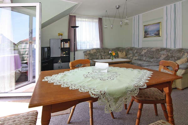 Foto van Appartementenhuis Nicole, Zinnowitz - Vakantiehuis in Zinnowitz - LivingRoom