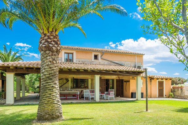 Foto van Can CorrÃ“ - Villa Con Piscina Privada En AlcÃºdia - ExteriorSummer