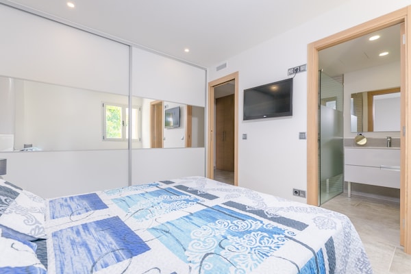 Foto van Kustontsnapping op Mallorca - Vakantiehuis in Port D'alcúdia, Illes Balears - LivingRoom
