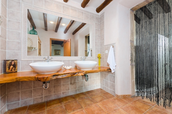 Foto van Rustige ontsnapping met zwembad - Vakantiehuis in Inca, Illes Balears - ExteriorSummer