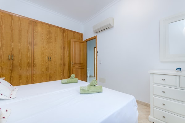 Foto van Appartement in Cala Mandia met zeezicht - Vakantiehuis in Cala Mandia (manacor), Illes Balears - ExteriorSummer