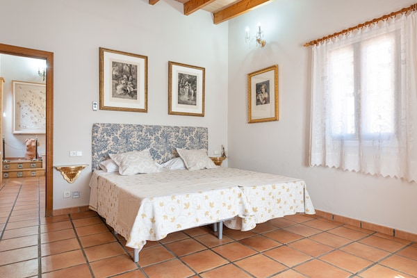 Foto van Villa in Manacor met zwembad en uitzicht - Vakantiehuis in Manacor, Illes Balears - BedRoom