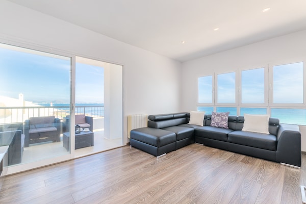 Foto van Appartement in Can Picafort bij het Strand - Vakantiehuis in Can Picafort, Illes Balears - LivingRoom