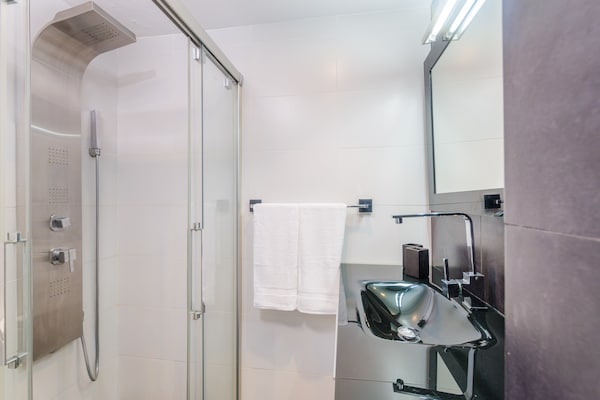 Foto van Appartement in Can Picafort bij het Strand - Vakantiehuis in Can Picafort, Illes Balears - BathRoom