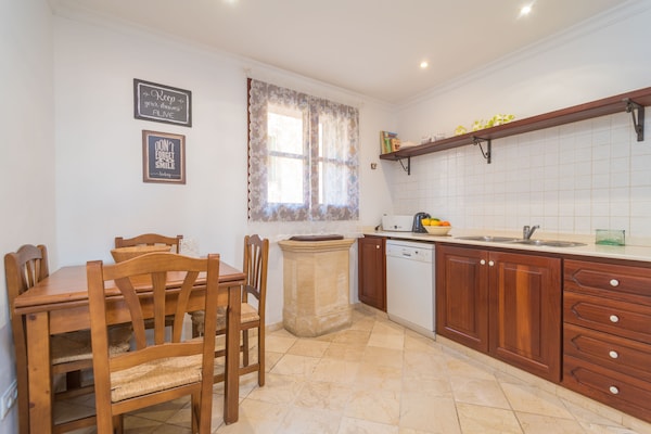 Foto van Traditionele Mallorcaanse retraite - Vakantiehuis in MontuÏri, Illes Balears - DiningRoom